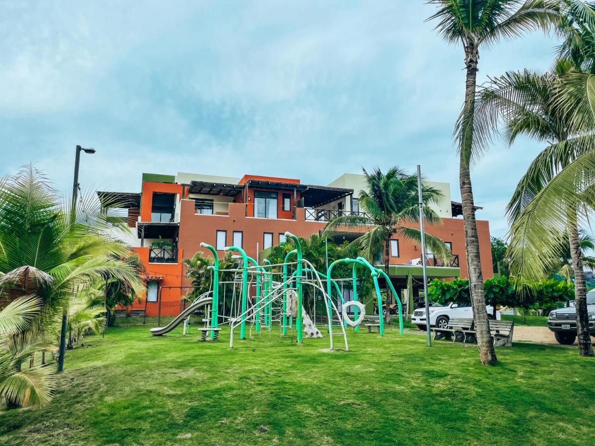 El Sitio Village