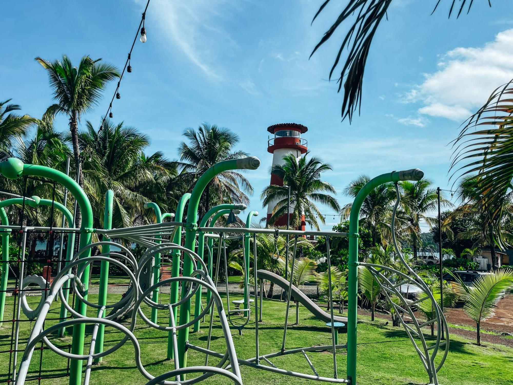 El Sitio Village *